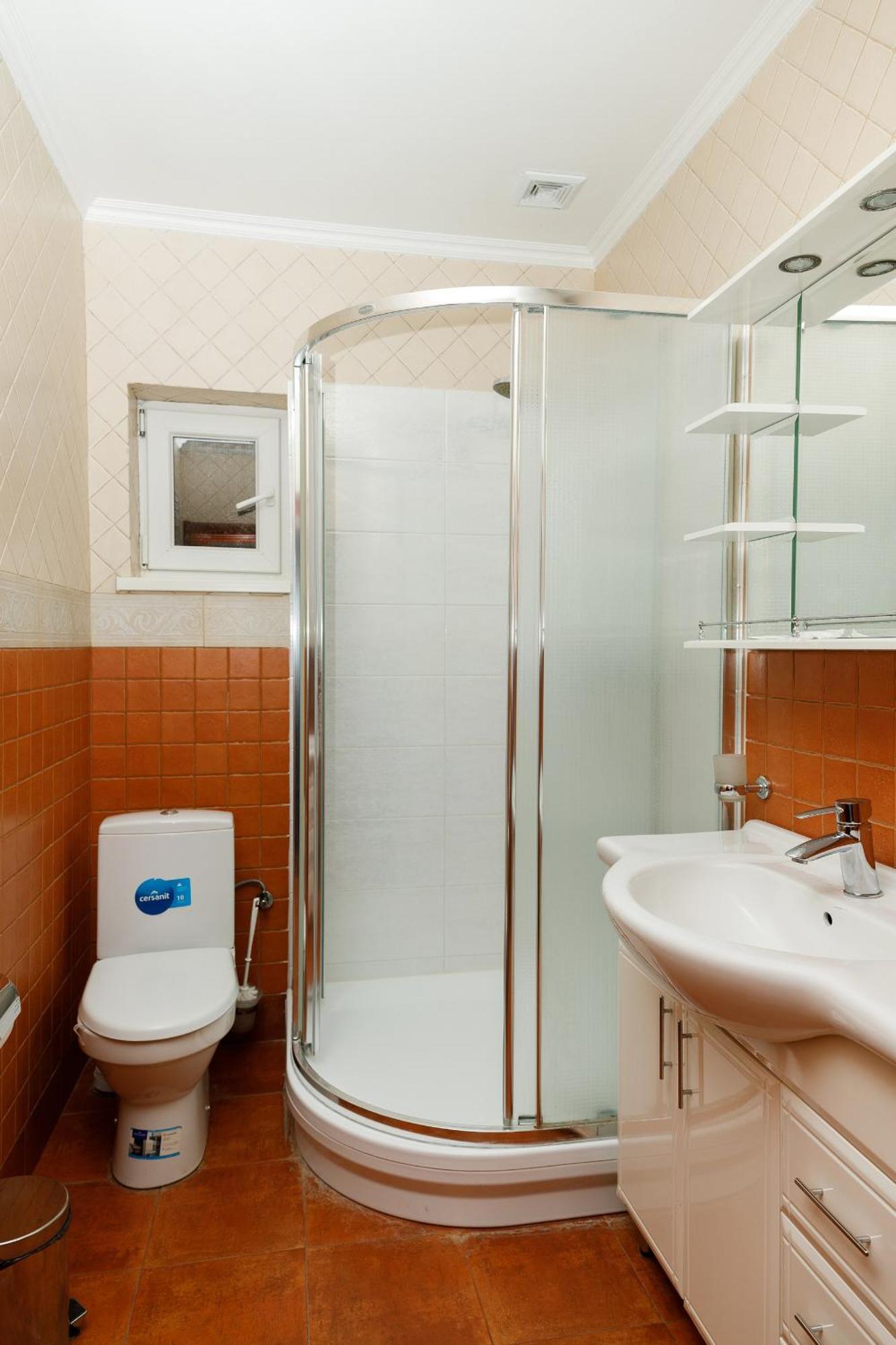 Gostyniy Dvir Synevir Hotel Synevyr Exterior photo